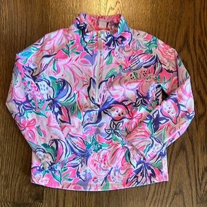 Lilly Pulitzer girls pullover size Small (4-5)